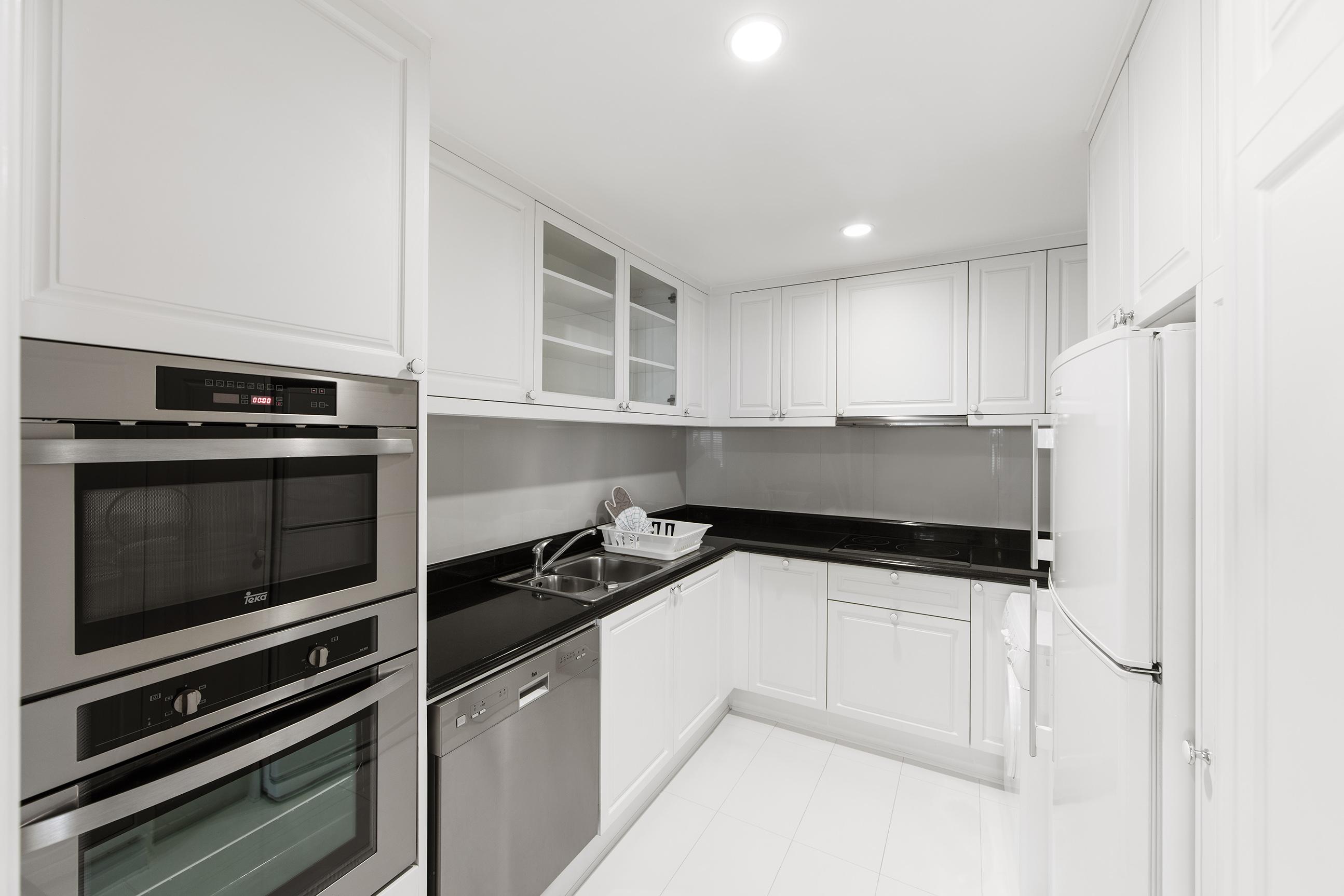 Grande Centre Point Hotel Ratchadamri Μπανγκόκ Εξωτερικό φωτογραφία A modern kitchen